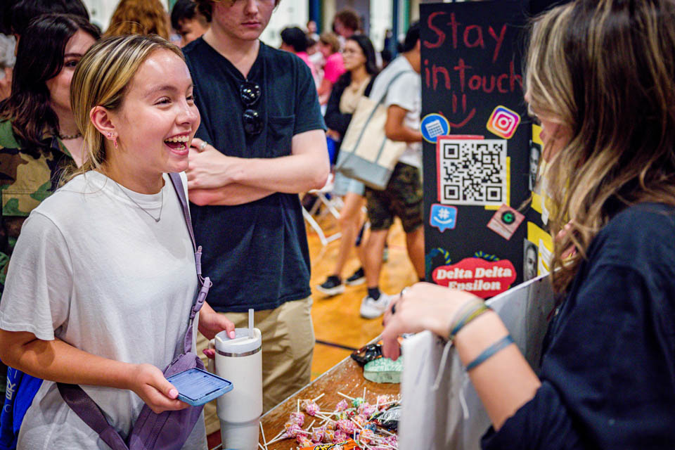 Students explore clubs and service organizations during the Student Involvement Fair on Saturday, Sept. 9. Photo by Sarah Conroy.