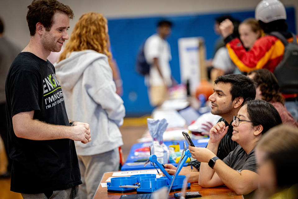 Students explore clubs and service organizations during the Student Involvement Fair on Saturday, Sept. 9. Photo by Sarah Conroy.