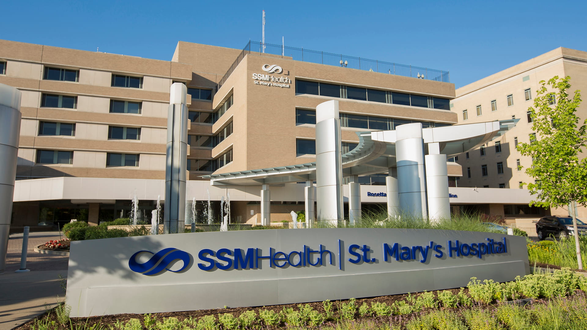Exterior of SSM Health St. Mary's Hospital