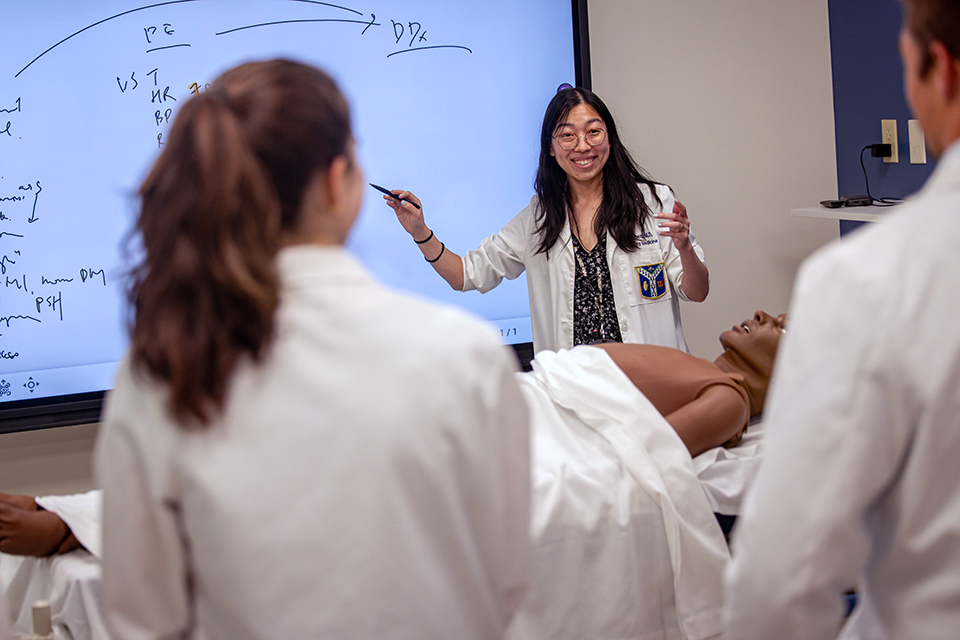 Tina Chen, M.D., associate dean of simulation and clinical skills, teaches in the Sim Center on August 19, 2024.