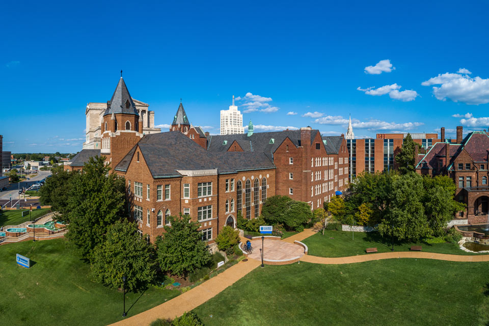 Saint Louis University (Chaifetz) - Best Business Schools - US News