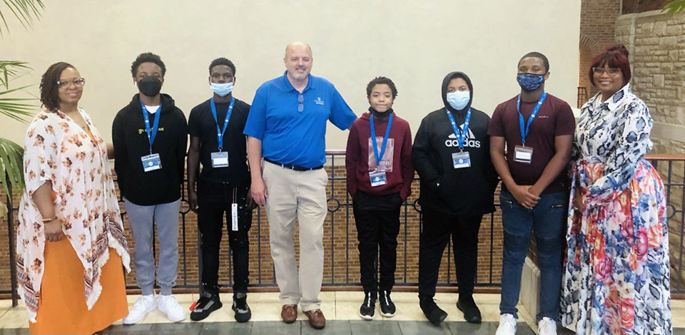 Boeing provided five scholarships for middle school students to attend Visual Mobile App and Game Development with MIT App Inventor, taught by Chaifetz School of Business professor Kerry Guilliams.  Submitted Photo.